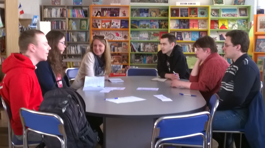 Discussion at the round table during the debates in the English Debating Club in Minsk