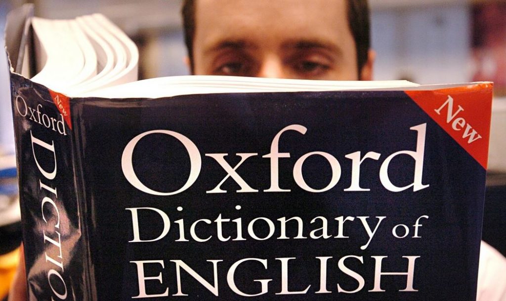 Enhance Your Vocabulary with These English Dictionary Apps